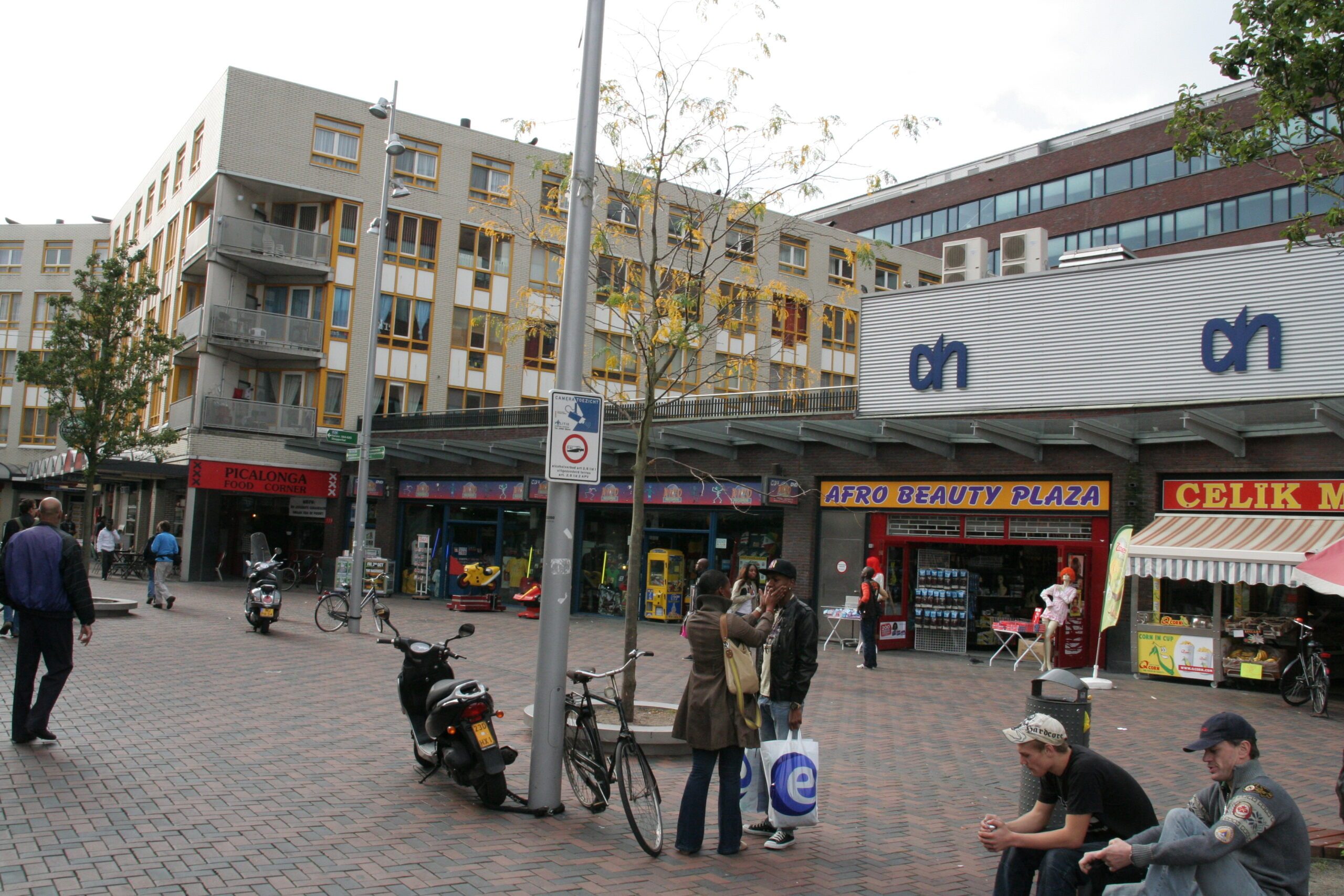 Winkelcentrum Amsterdamse Poort in Amsterdam Zuidoost