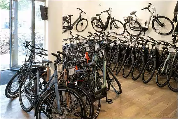 bikes in haarlem rental shop black bikes