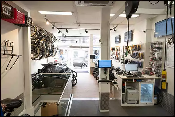 black bikes bike rentals amsterdam south