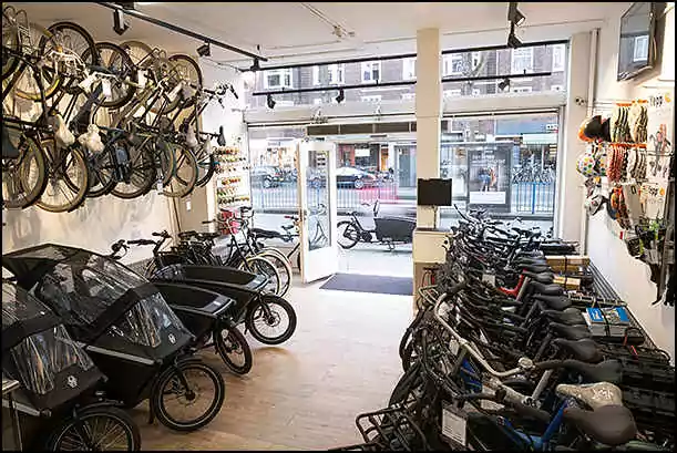 black bikes bike rentals apollobuurt amsterdam