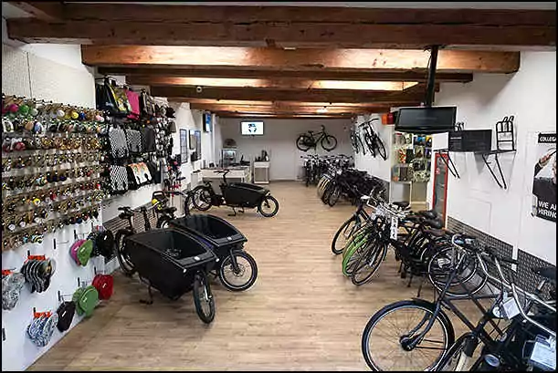 black bikes leidseplein amsterdam all bikes