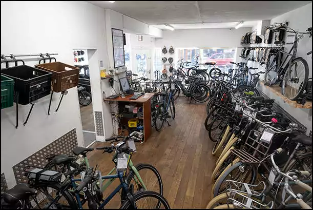 black bikes rai amsterdam rental bikes