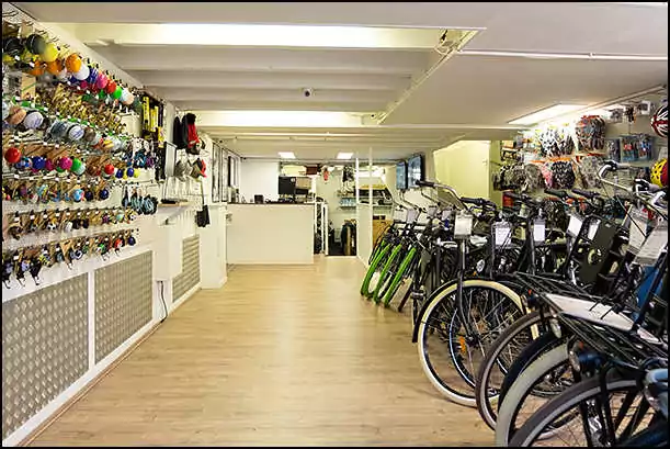 black bikes rental bike amsterdam city center