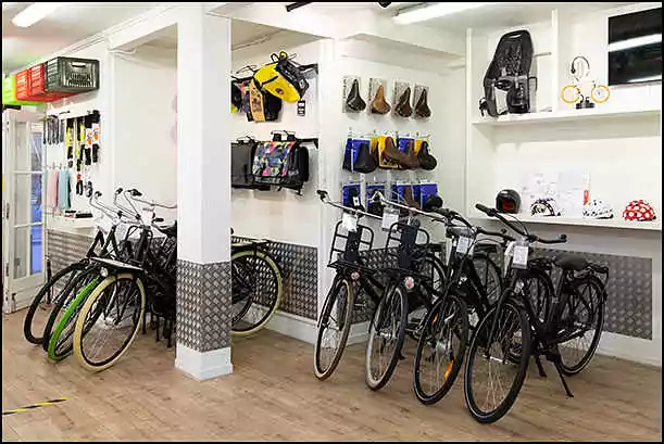 black bikes rentals 9 straatjes