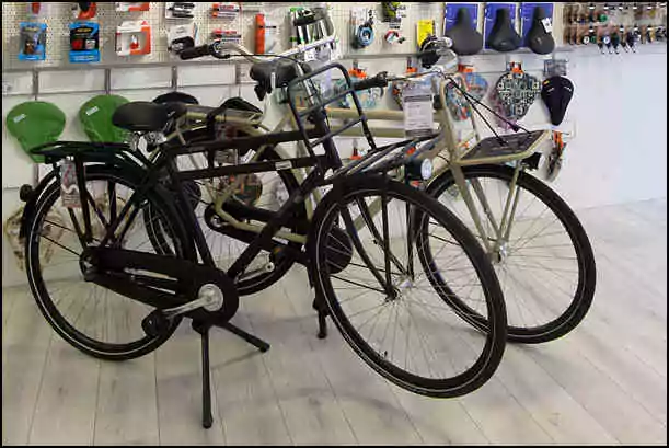 black bikes rentals red light district amsterdam