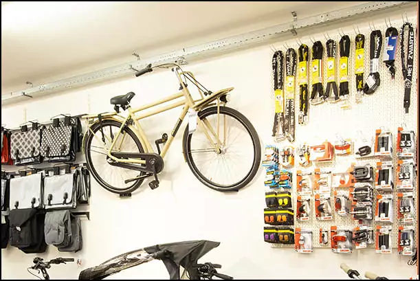 black bikes shop the hague inside