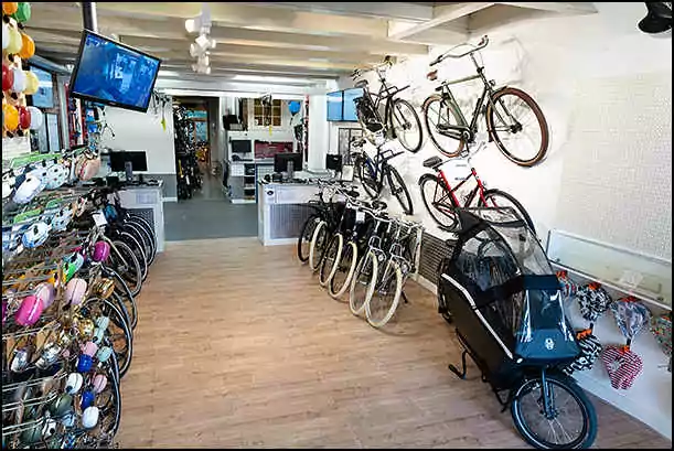 black bikes cargo bike rental central station amsterdam